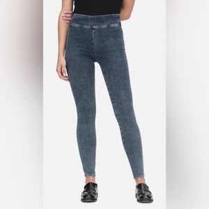 FRAME DENIM Jetset Skinny Crop Legging in Theta
